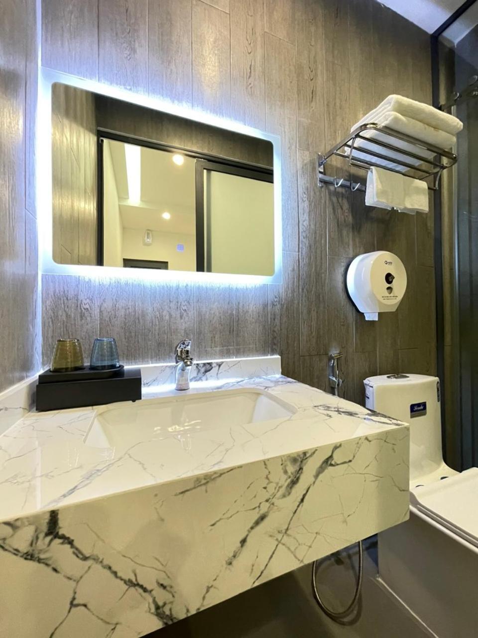 Tay Ninh City Hotel Buitenkant foto